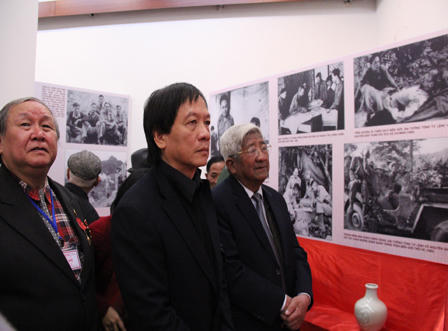 Triển lãm 103 bức ảnh về Đại tướng Võ Nguyên Giáp